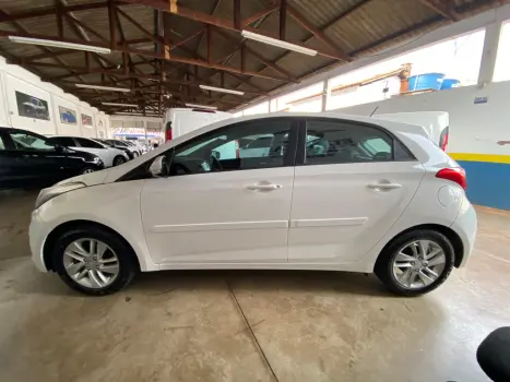 HYUNDAI HB 20 Hatch 1.6 16V 4P PREMIUM FLEX AUTOMTICO, Foto 7