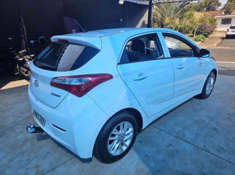 HYUNDAI HB 20 Hatch 1.6 16V 4P FLEX COMFORT PLUS, Foto 4