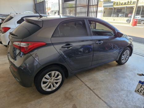 HYUNDAI HB 20 Hatch 1.0 12V 4P FLEX COMFORT PLUS, Foto 3