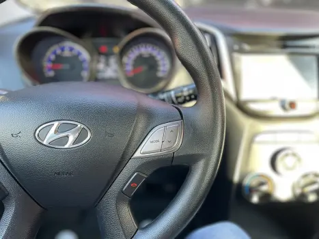 HYUNDAI HB 20 Hatch 1.6 16V 4P FLEX COMFORT PLUS, Foto 11