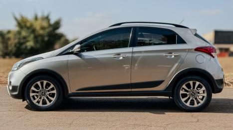 HYUNDAI HB 20 Hatch X 1.6 16V 4P PREMIUM FLEX AUTOMTICO, Foto 3