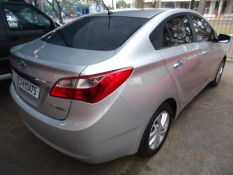 HYUNDAI HB 20 Sedan 1.6 16V 4P FLEX PREMIUM, Foto 6