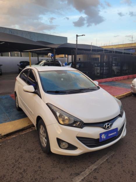 HYUNDAI HB 20 Sedan 1.0 12V 4P FLEX COMFORT PLUS, Foto 1