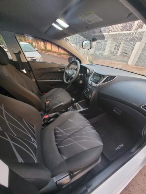 HYUNDAI HB 20 Sedan 1.0 12V 4P FLEX COMFORT PLUS, Foto 4
