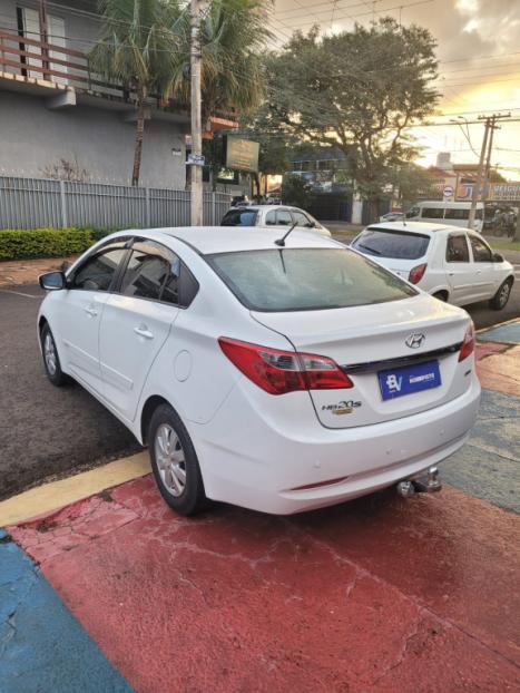 HYUNDAI HB 20 Sedan 1.0 12V 4P FLEX COMFORT PLUS, Foto 8