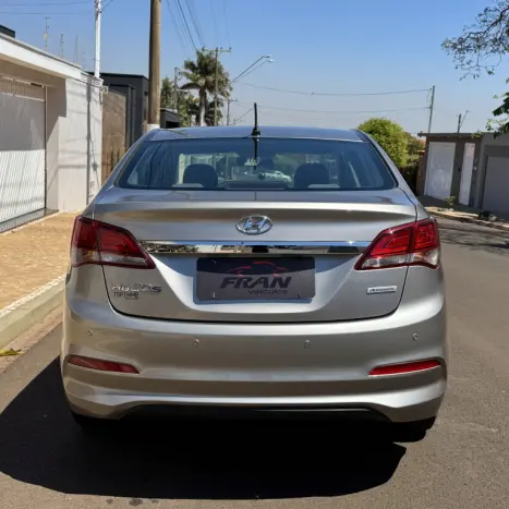 HYUNDAI HB 20 Sedan 1.6 16V 4P FLEX PREMIUM AUTOMTICO, Foto 8