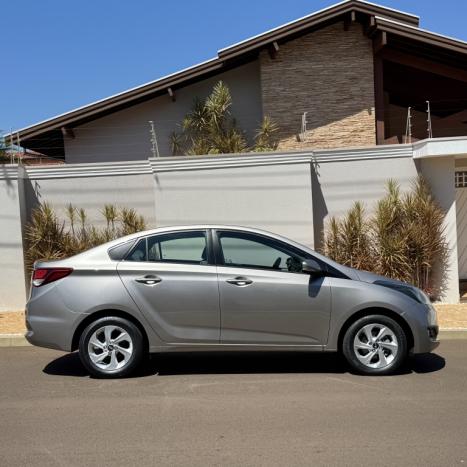 HYUNDAI HB 20 Sedan 1.6 16V 4P FLEX PREMIUM AUTOMTICO, Foto 9