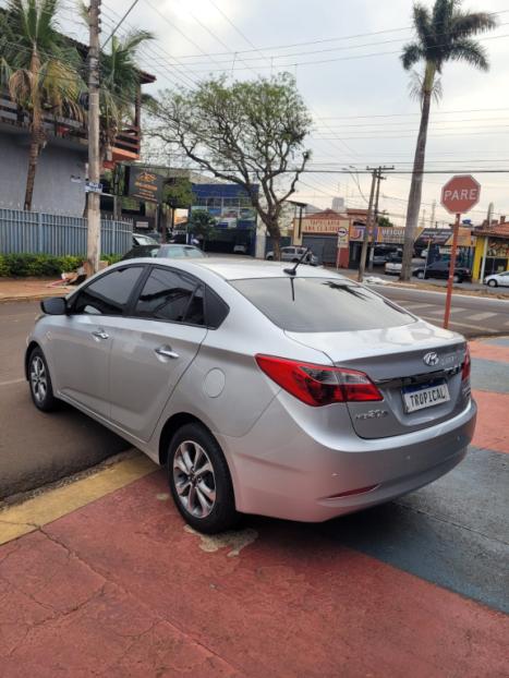 HYUNDAI HB 20 Sedan 1.6 16V 4P FLEX COMFORT COPA DO MUNDO AUTOMTICO, Foto 7
