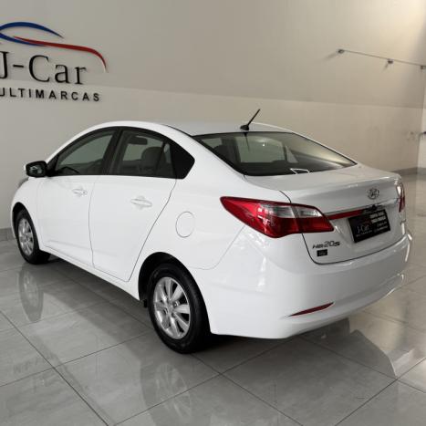 HYUNDAI HB 20 Sedan 1.6 16V 4P FLEX COMFORT PLUS, Foto 4