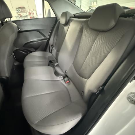 HYUNDAI HB 20 Sedan 1.6 16V 4P FLEX COMFORT PLUS, Foto 9