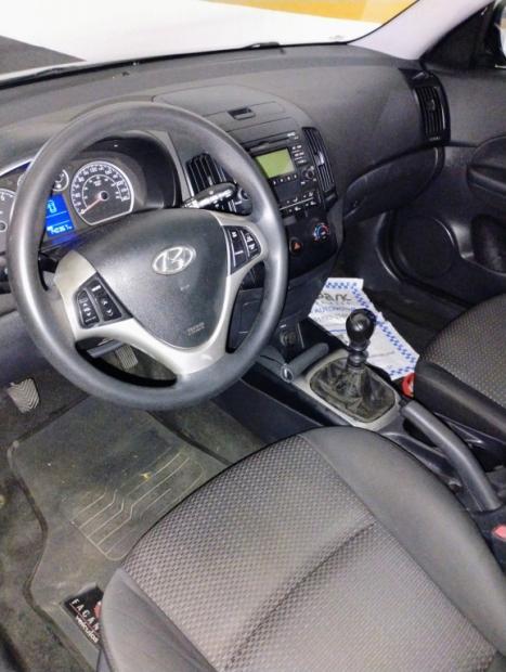 HYUNDAI I30 2.0 16V 4P GLS, Foto 6