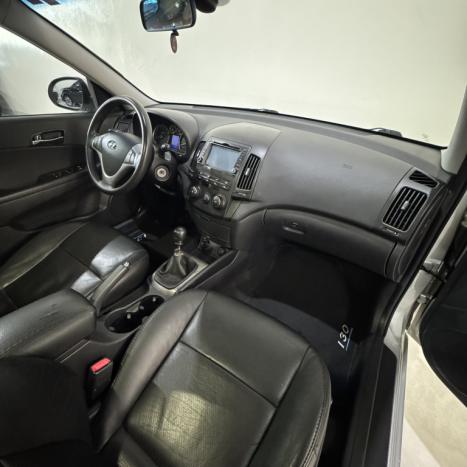 HYUNDAI I30 2.0 16V 4P GLS, Foto 8