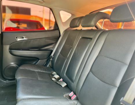 HYUNDAI I30 2.0 16V 4P AUTOMTICO, Foto 7