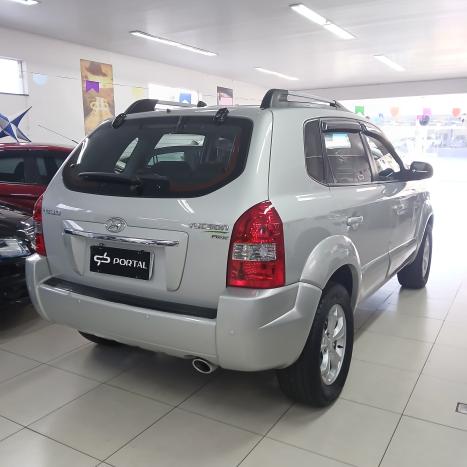 HYUNDAI Tucson 2.0 16V 4P GL, Foto 3