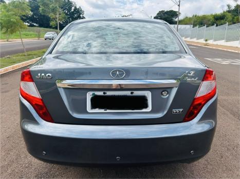 JAC J3 Sedan 1.4 16V 4P S TURIN, Foto 3