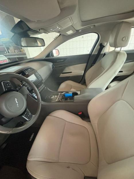 JAGUAR XE 2.0 16V 4P SI4 PURE TURBO AUTOMTICO, Foto 6