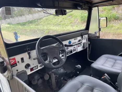 JEEP CJ5 2.6 6 CILINDROS 4X4, Foto 8