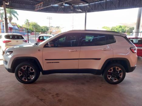 JEEP Compass 2.0 16V 4P 350 TRAILHAWK 4X4 TURBO DIESEL AUTOMTICO, Foto 4