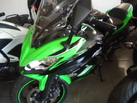 KAWASAKI Ninja 650 , Foto 1