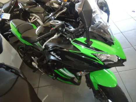 KAWASAKI Ninja 650 , Foto 2