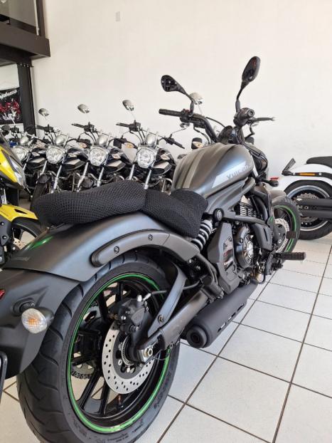 KAWASAKI Vulcan 650 S , Foto 14