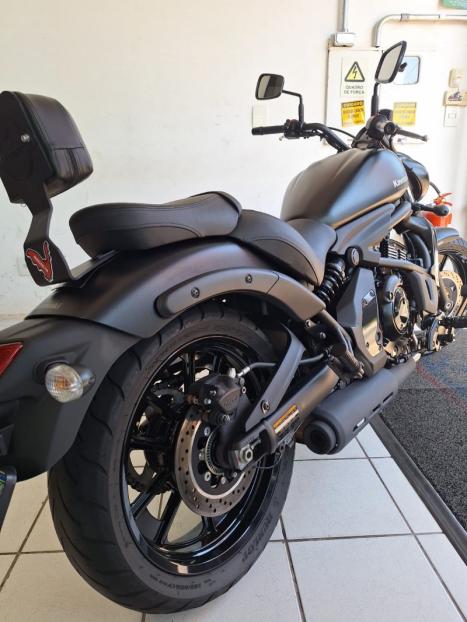 KAWASAKI Vulcan 650 S , Foto 4