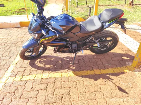 KAWASAKI Z 300 ABS, Foto 3