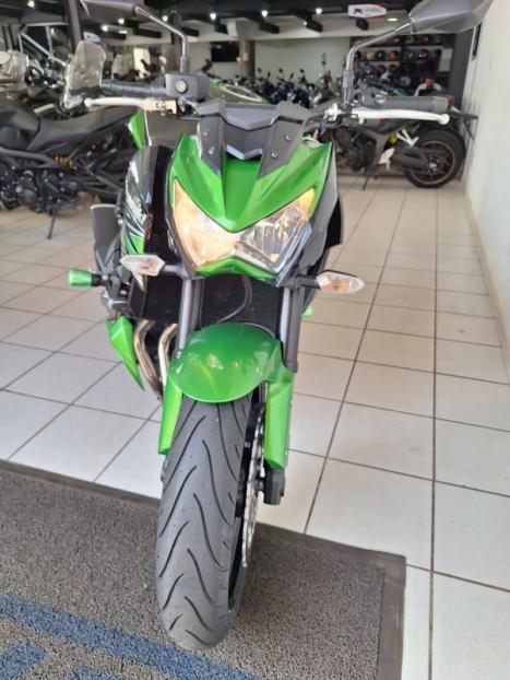 KAWASAKI Z 800 , Foto 9