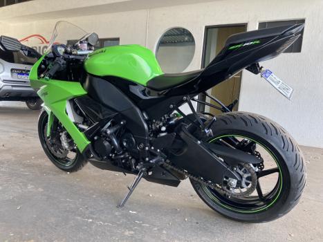 KAWASAKI ZX 10 R NINJA, Foto 4