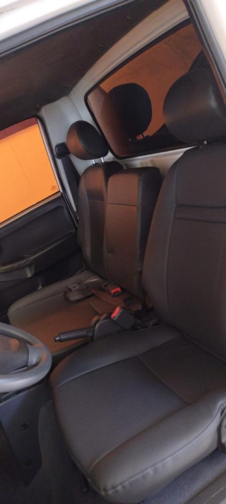 KIA Bongo 2.5 K-2500 CABINE SIMPLES, Foto 5