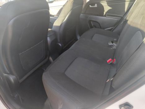 KIA Sportage 2.0 16V 4P LX, Foto 4