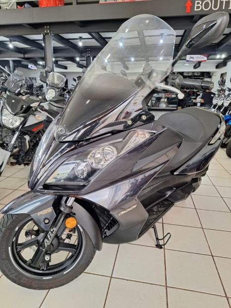 KYMCO Downtown 300i ABS, Foto 8