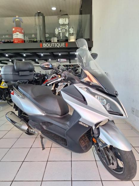 KYMCO Downtown 300i ABS, Foto 6