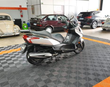 KYMCO Downtown 300i ABS, Foto 5