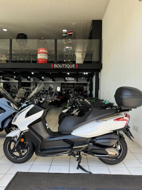 KYMCO Downtown 300i ABS, Foto 2
