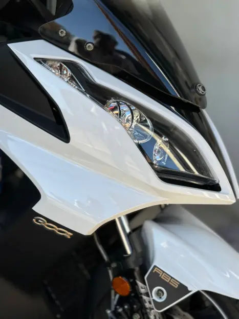 KYMCO Downtown 300i ABS, Foto 6