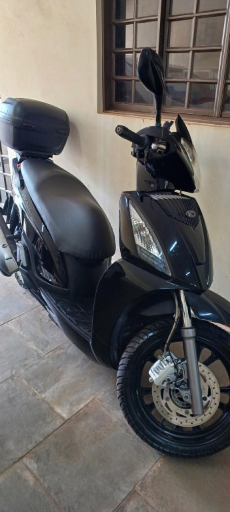 KYMCO People GT 300i ABS, Foto 1