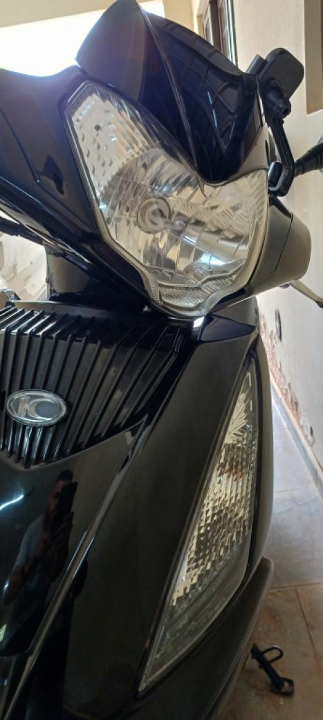 KYMCO People GT 300i ABS, Foto 2