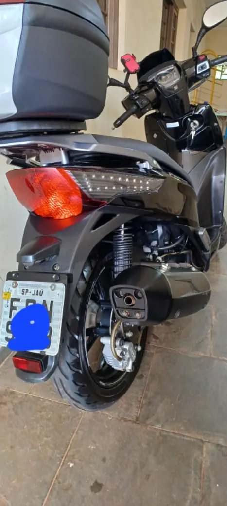 KYMCO People GT 300i ABS, Foto 4