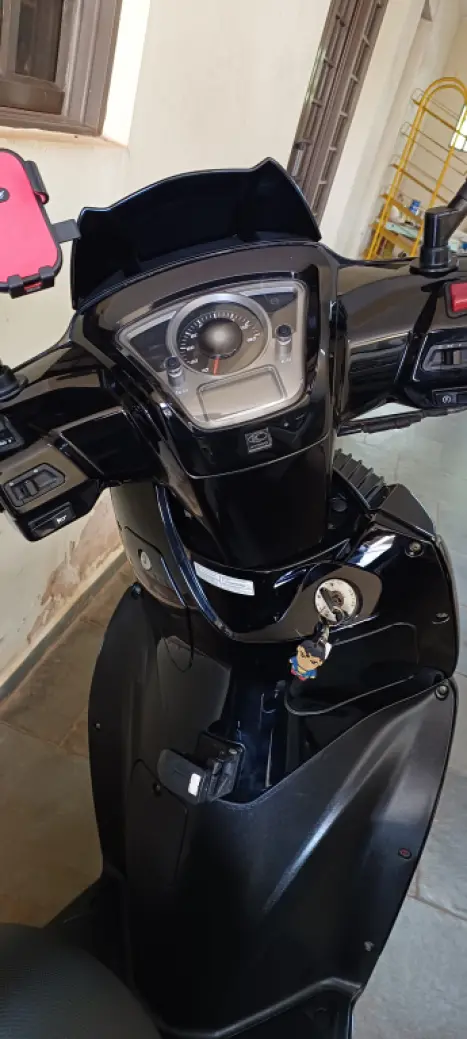 KYMCO People GT 300i ABS, Foto 7