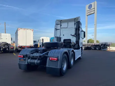 MERCEDES-BENZ Actros 2651 , Foto 3