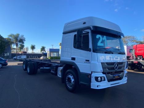 MERCEDES-BENZ Atego 2430, Foto 2
