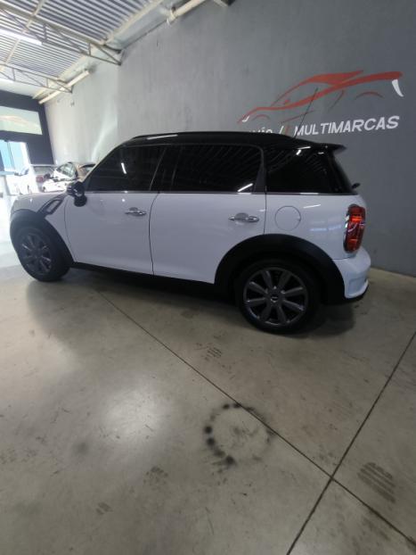 MINI Countryman 1.6 16V S TURBO, Foto 22