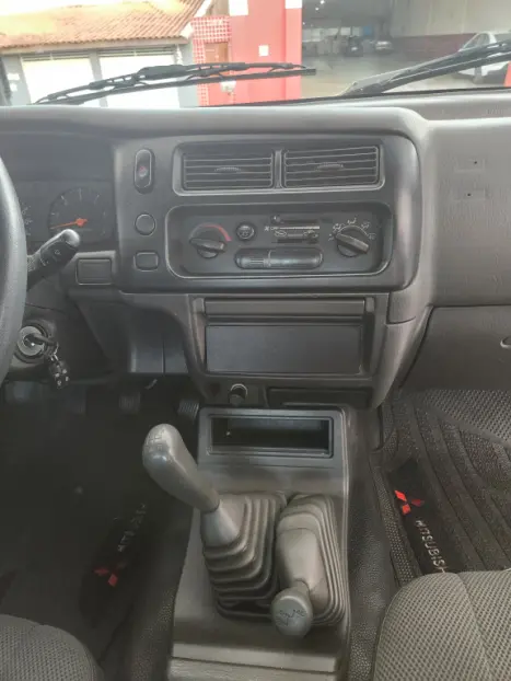 MITSUBISHI L 200 2.5 GL 4X4 CABINE DUPLA TURBO DISEL, Foto 13