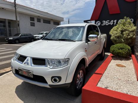 MITSUBISHI L 200 Triton 3.2 16V HPE 4X4 CABINE DUPLA TURBO DIESEL INTERCOOLER, Foto 3