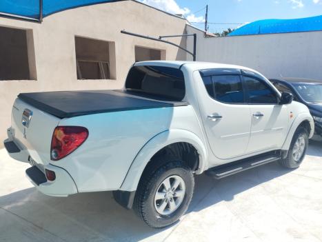 MITSUBISHI L 200 Triton 2.4 16V FLEX HLS CHROME CABINE DUPLA, Foto 3