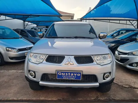 MITSUBISHI L 200 Triton 3.2 16V HPE 4X4 CABINE DUPLA TURBO DIESEL INTERCOOLER AUTOMTICO, Foto 3