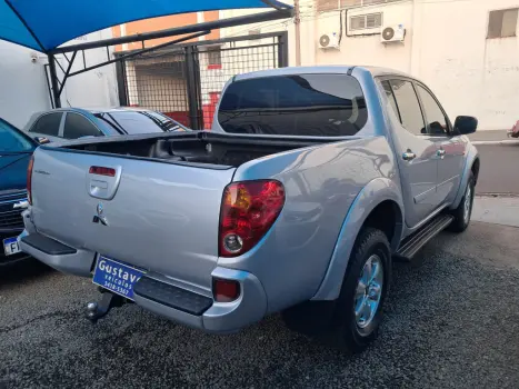 MITSUBISHI L 200 Triton 3.2 16V HPE 4X4 CABINE DUPLA TURBO DIESEL INTERCOOLER AUTOMTICO, Foto 4