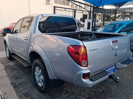 MITSUBISHI L 200 Triton 3.2 16V HPE 4X4 CABINE DUPLA TURBO DIESEL INTERCOOLER AUTOMTICO, Foto 5