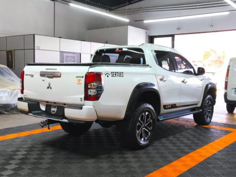 MITSUBISHI L 200 Triton 2.4 16V SPORT HPE-S 4X4 CABINE DUPLA TURBO DIESEL AUTOMTICO, Foto 5